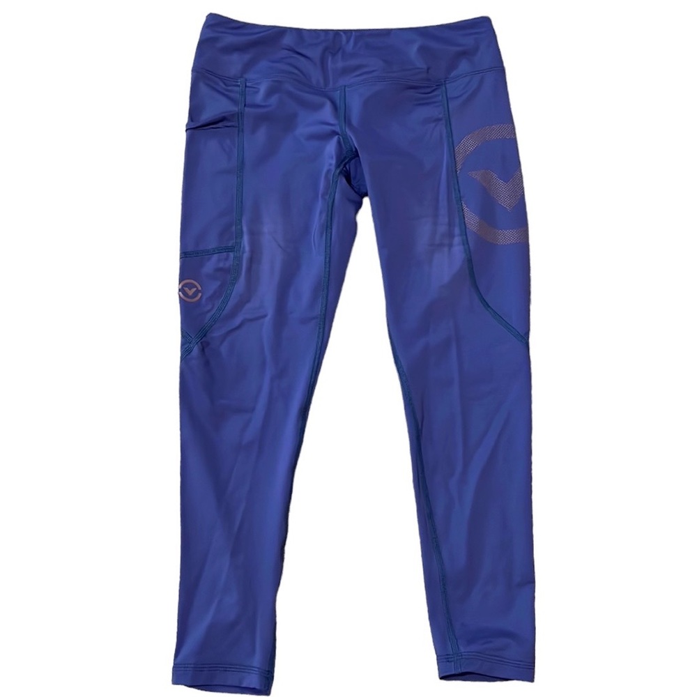 Virus Lavender Crop‎ Women Sz Small Stretchy Leggings